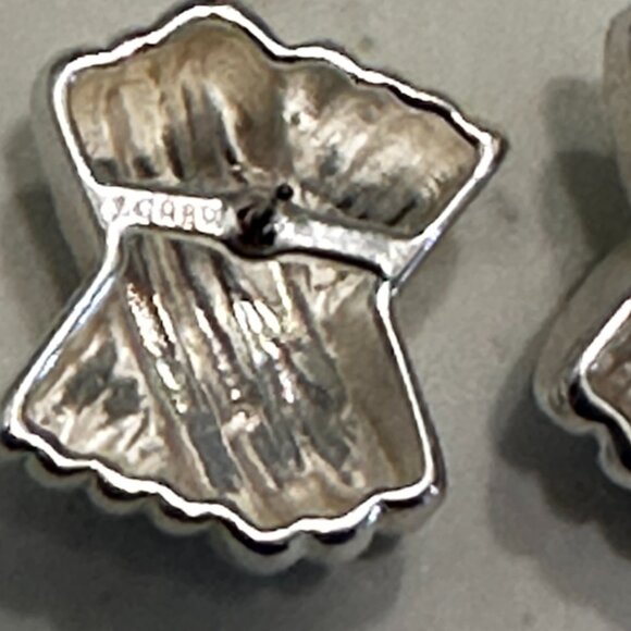 J. Crew Puffy Crisscross Stud Earrings 7/8" long Color: Silver Mirror - Picture 4 of 5